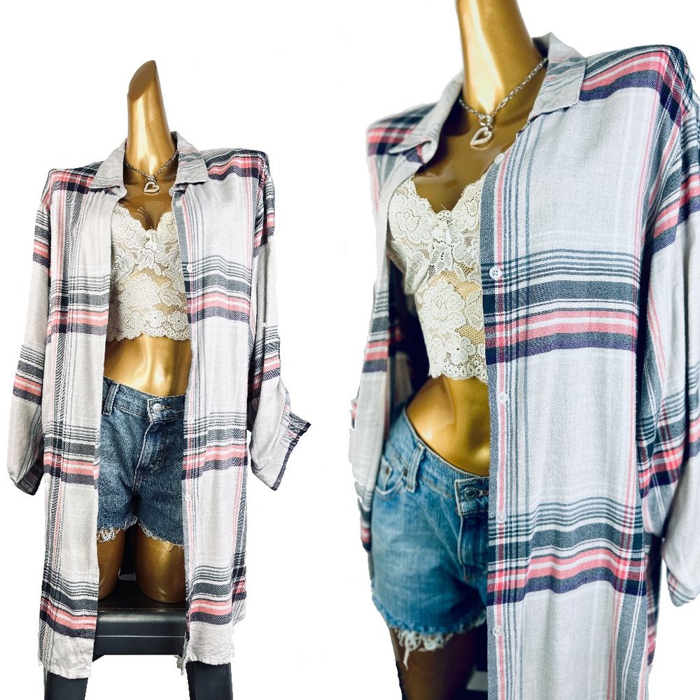 Vintage grunge flannel plaid button downshirt
